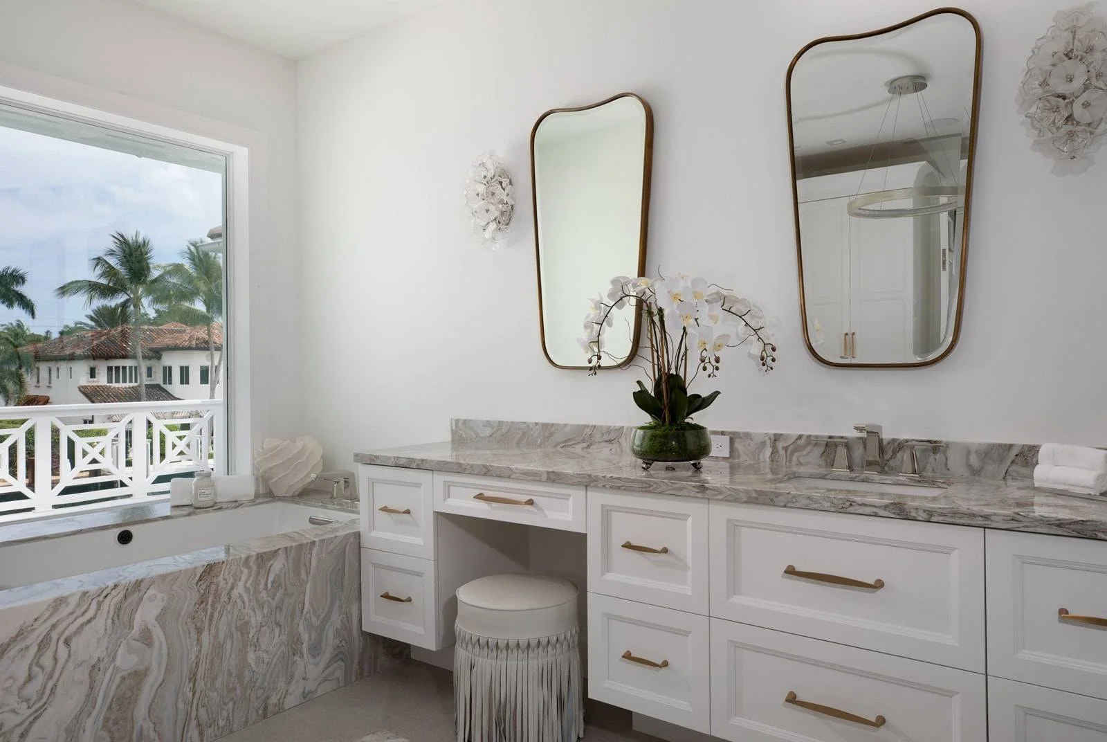 Dolomite 101 3 Avalanche Dolomite Bathroom