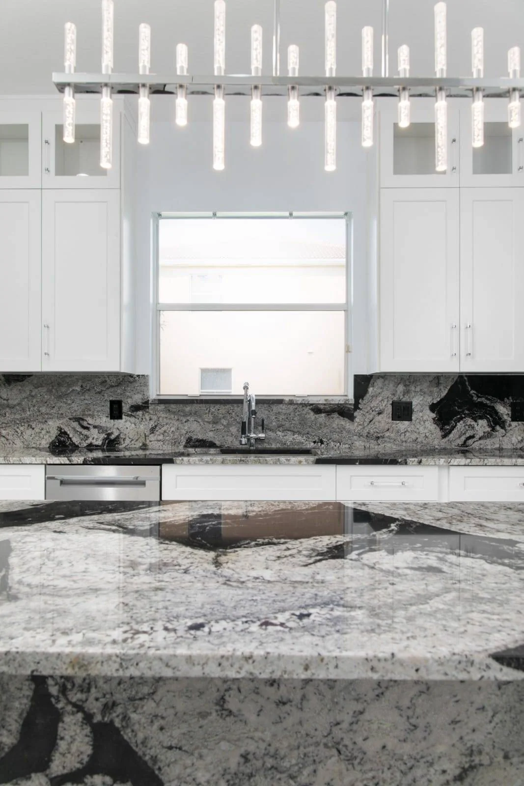 moari granite 9 of 10 1