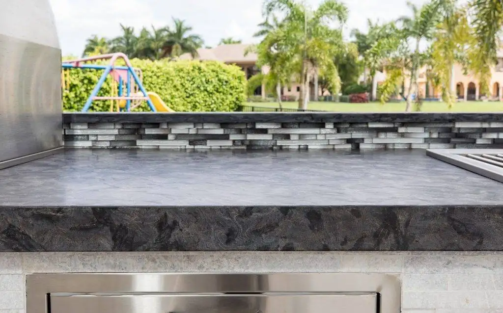 Matrix Granite Mitered Edge