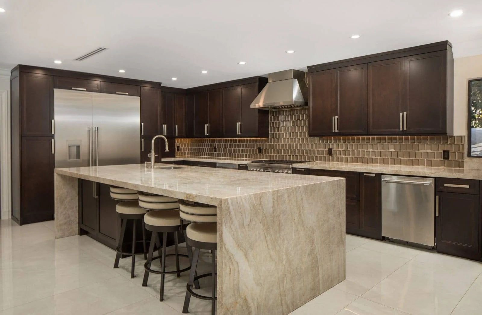 taj mahal cristallo kitches and bar 4