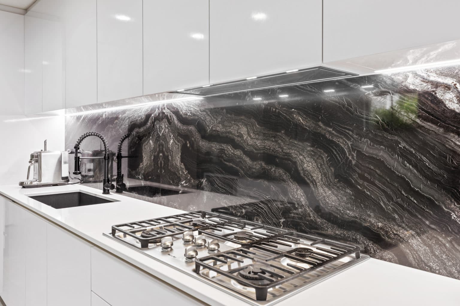 Agathat Quartzite Kitchen Featured 1536x1024, Primestones® Granite, Quartz, Marble