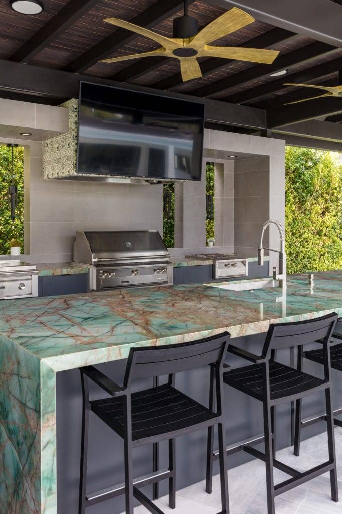 brazilian amazon quartzite outdoor kitchen 2