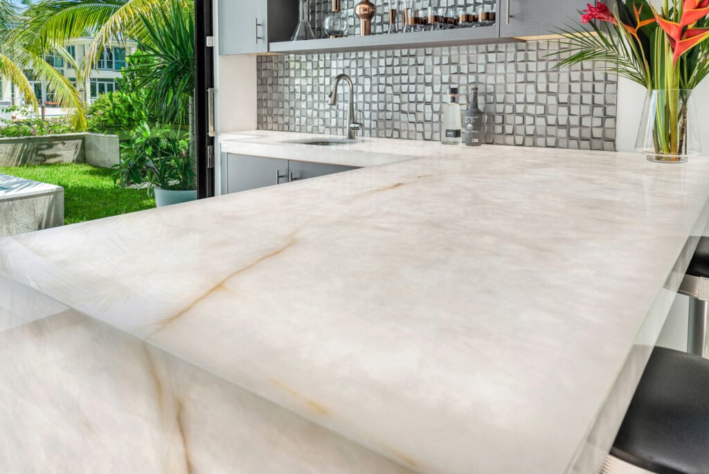 Sea Island Home Cristallo Quartzite Bar 13