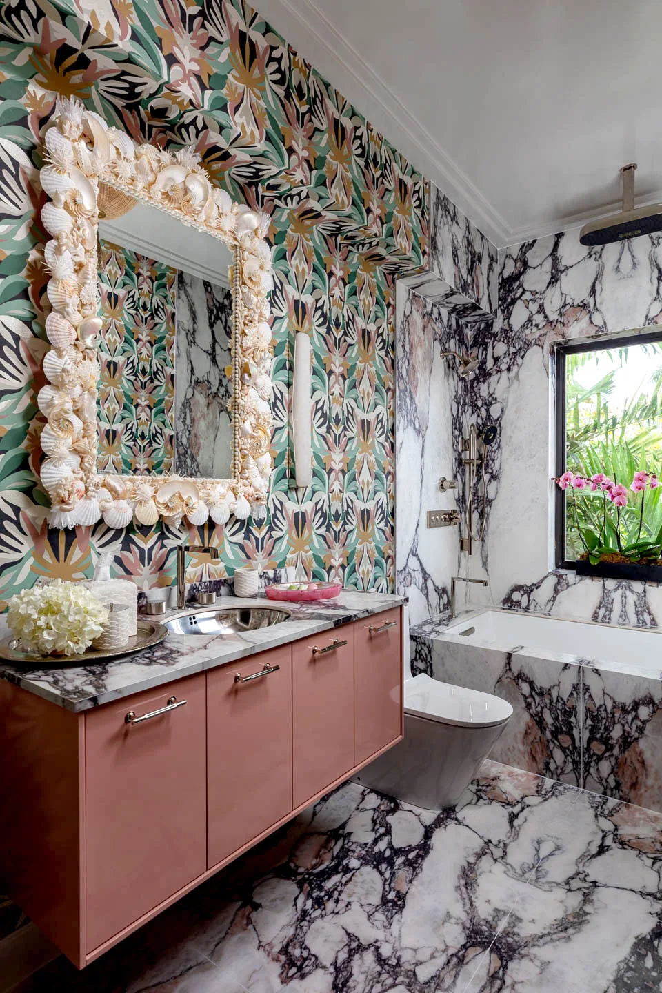 Calacatta Viola Honed Porcelain