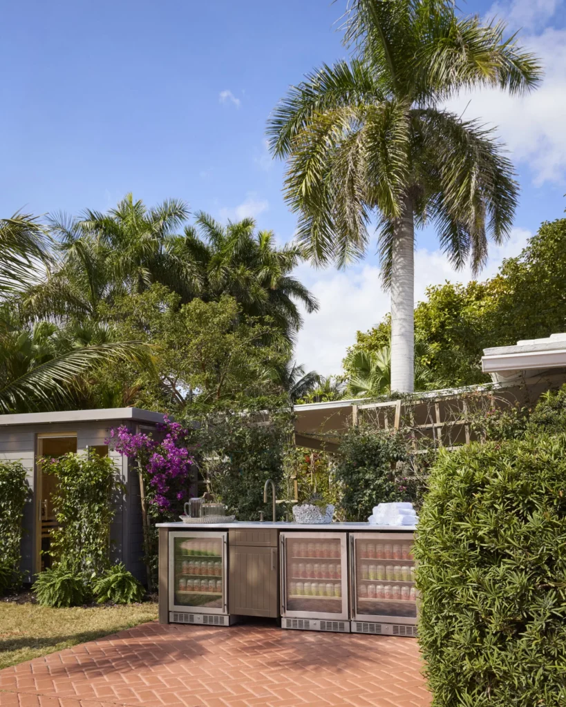 Robert Bell Kips Bay CB1